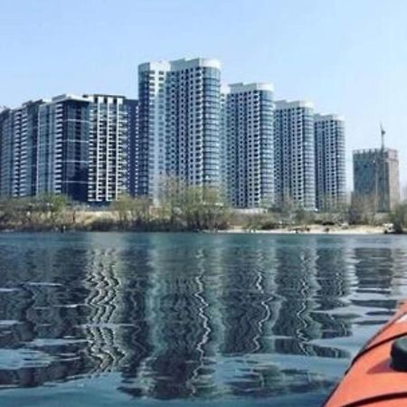 Жк Заречный Метро Славутич Kiev Dış mekan fotoğraf